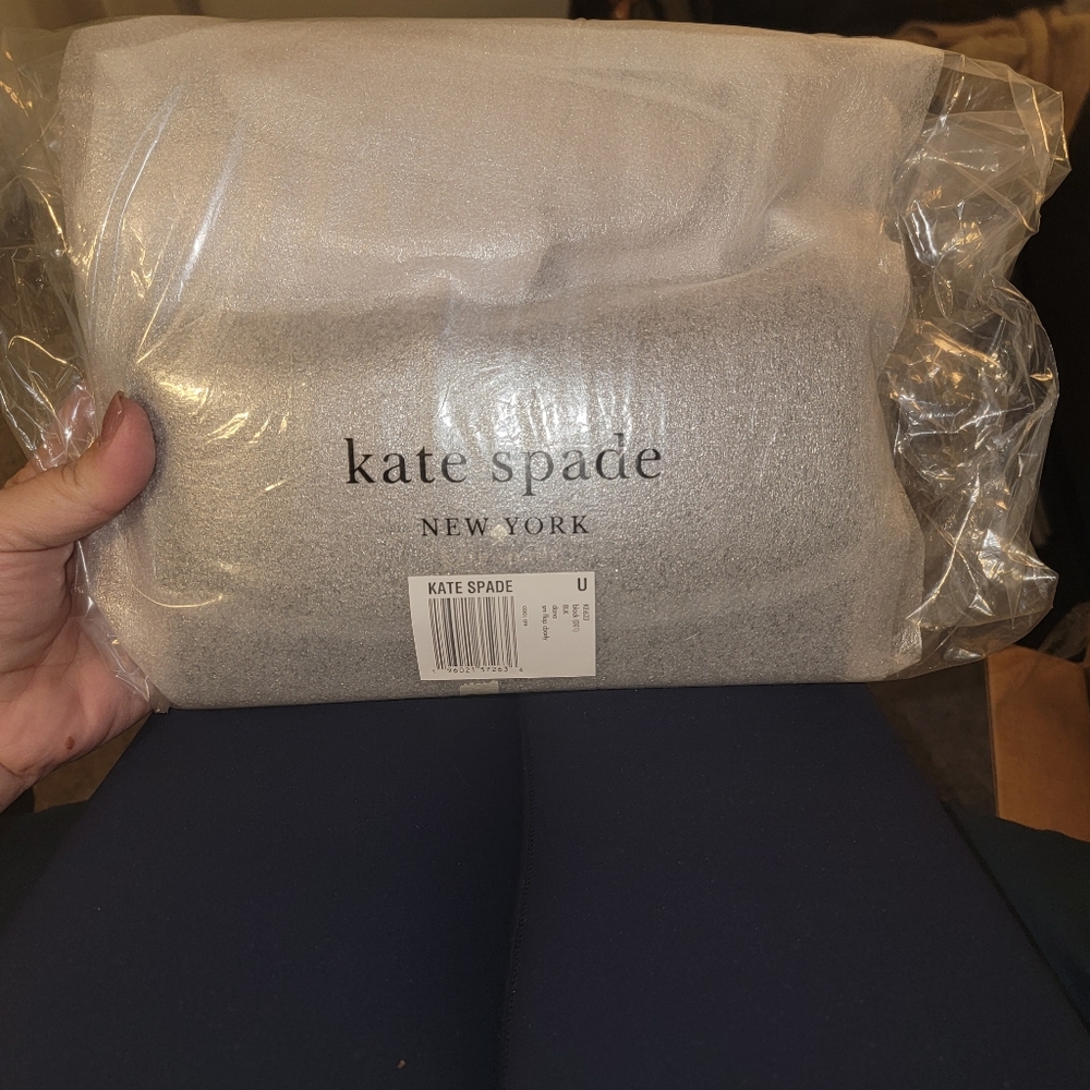 NWT KATE SPADE Saffiano Black small Crossbody - Picture 9 of 9